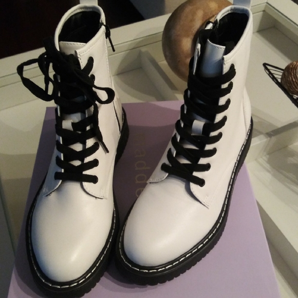 Madden Girl Shoes - Madden Girl Kurrt Lace-Up Boot